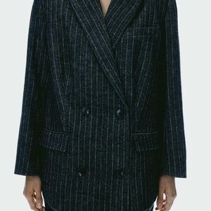 H&M gray charcoal black pinstripe blazer!